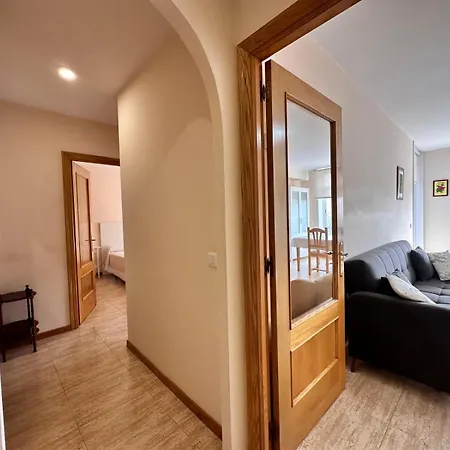 Apartamento En La Playa De Samil