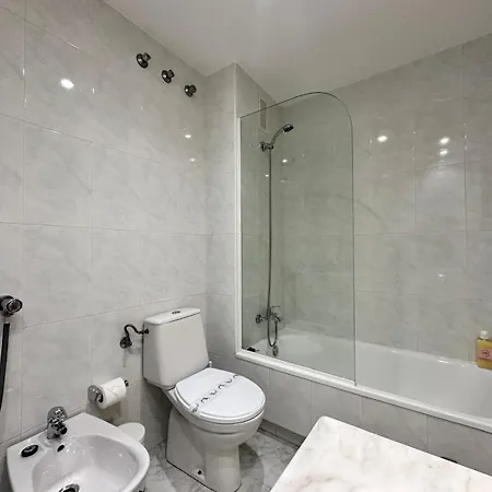 Apartamento En La Playa De Samil 公寓