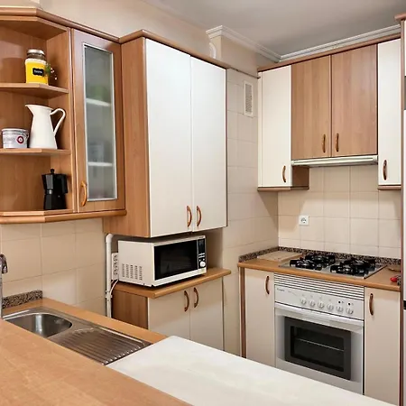 Apartamento En La Playa De Samil *